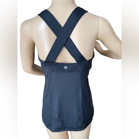 Lululemon Tank with built in Bra - Picture 3 of 5